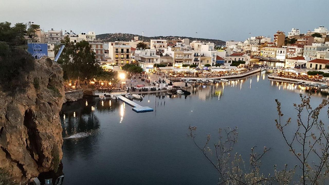 Straight To The Lake View Apartments Agios Nikolaos  Exterior photo